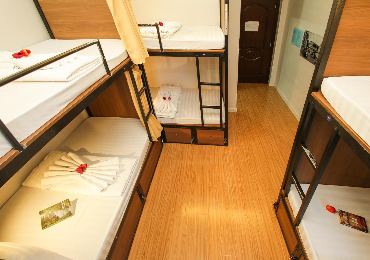 Away Khách sạn nang TP. Hồ Chí Minh